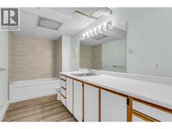 Brand new tub and surround, never used. - 