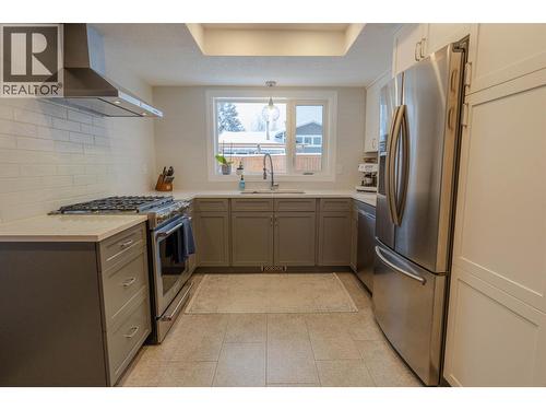 10515 114 Avenue, Fort St. John, BC - Indoor Photo Showing Kitchen