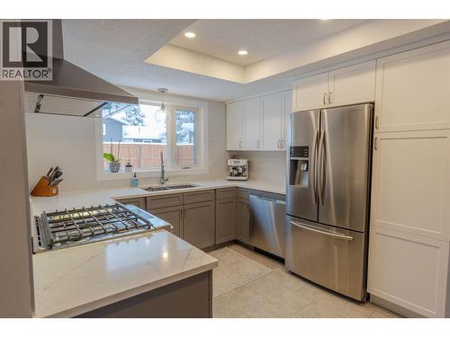 10515 114 Avenue, Fort St. John, BC - Indoor Photo Showing Kitchen With Double Sink
