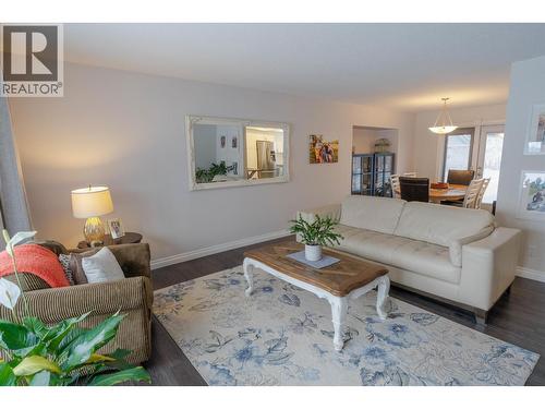 10515 114 Avenue, Fort St. John, BC - Indoor Photo Showing Living Room