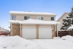 46 Holiday Place  Winnipeg, MB R2V 4M1