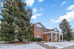 104 - 4090 JOHN CHARLES BOULEVARD  Lincoln (Lincoln-Jordan/Vineland), ON L0R 2C0