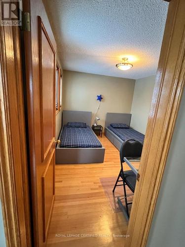 4261 Capilano Court, Mississauga, ON - Indoor Photo Showing Other Room