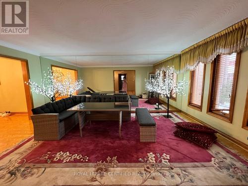 4261 Capilano Court, Mississauga, ON - Indoor Photo Showing Other Room