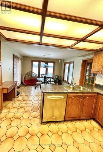 4261 Capilano Court, Mississauga, ON - Indoor