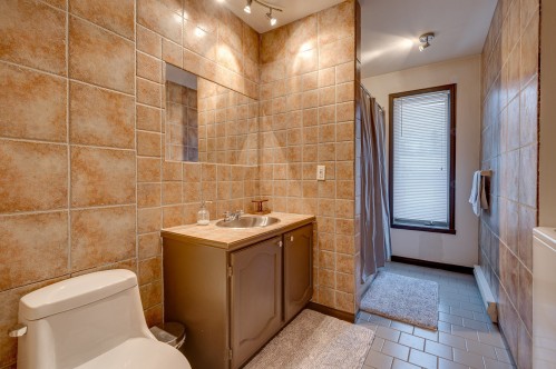 Salle de bains - 99 Av. De La Vallée, Saint-Sauveur, QC - Indoor Photo Showing Bathroom