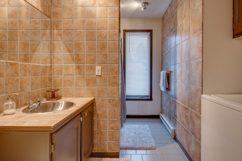 Salle de bains - 99 Av. De La Vallée, Saint-Sauveur, QC - Indoor