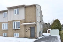 660 Rue Boisvert  Saint-Jean-Sur-Richelieu, QC J3B 2X8