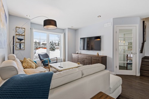 Salon - 286 Rue Des Cyclistes, Bromont, QC - Indoor Photo Showing Living Room