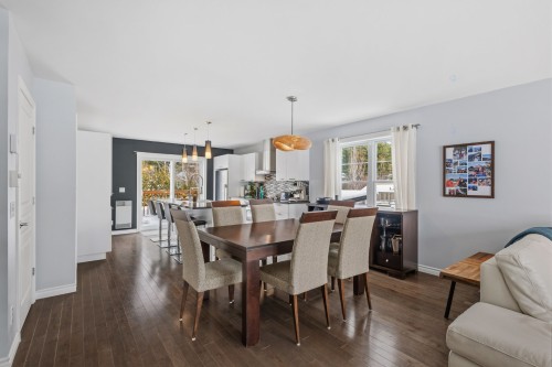 Salle à manger - 286 Rue Des Cyclistes, Bromont, QC - Indoor Photo Showing Dining Room