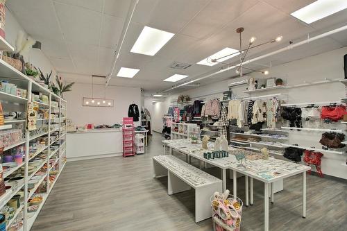 Intérieur - 87 Av. Principale, Rouyn-Noranda, QC - Indoor