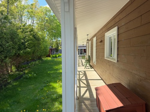 Terrasse - 40 Rue Warren, La Malbaie, QC 
