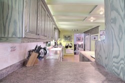 Kitchen - 