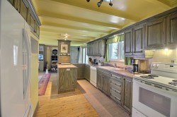 Kitchen - 
