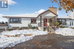 3633 REVELSTOKE DRIVE  Ottawa, ON K1V 7C2