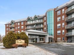 403 429 Parkland Drive  Halifax, NS B3S 1L3