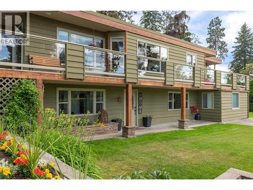 Lots of yard space for outdoor entertaining and short stroll to the beach! - 391 Braeloch Road, Kelowna, BC - Outdoor