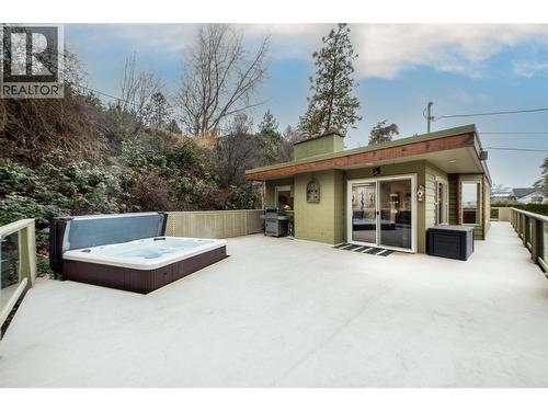 Enjoy the 1100 sqft wrap around patio space - 391 Braeloch Road, Kelowna, BC - Outdoor