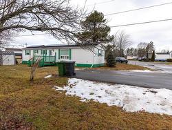 18 Dawn Drive  Charlottetown, PE C1E 0M7