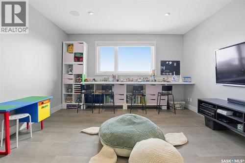 519 Bennion Terrace, Saskatoon, SK - Indoor