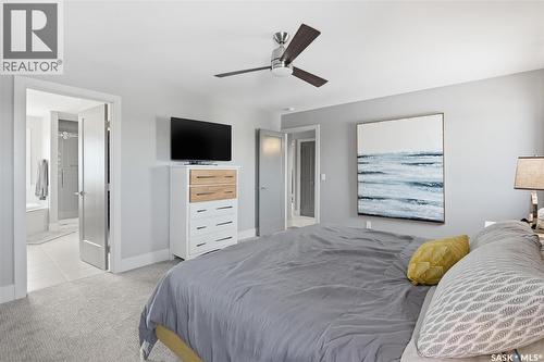 519 Bennion Terrace, Saskatoon, SK - Indoor Photo Showing Bedroom