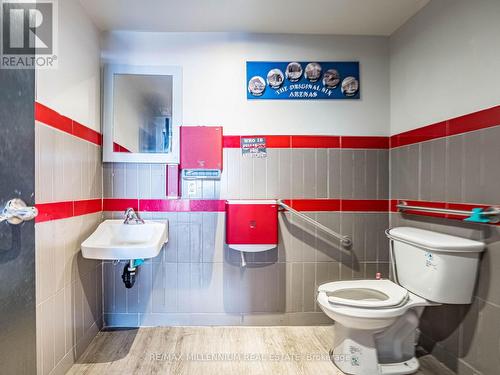 2905 Eglinton Avenue W, Mississauga, ON 