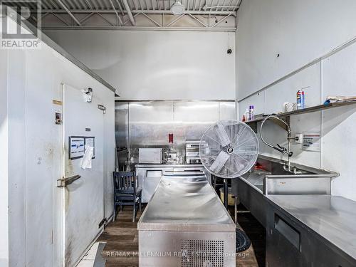 2905 Eglinton Avenue W, Mississauga, ON 