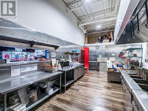 2905 Eglinton Avenue W, Mississauga, ON 