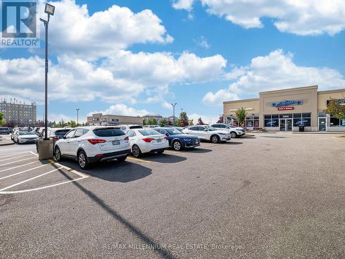 2905 Eglinton Avenue W, Mississauga, ON 