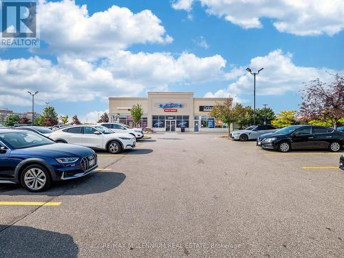 2905 Eglinton Avenue W, Mississauga, ON 