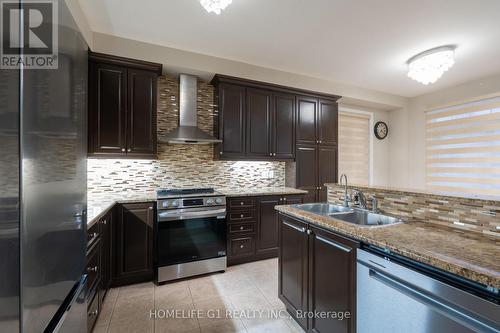 79 Heslop Circle, Brampton, ON - Indoor Photo Showing Kitchen With Double Sink With Upgraded Kitchen