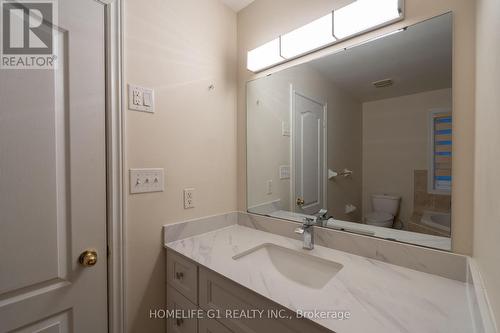79 Heslop Circle, Brampton, ON - Indoor Photo Showing Bathroom