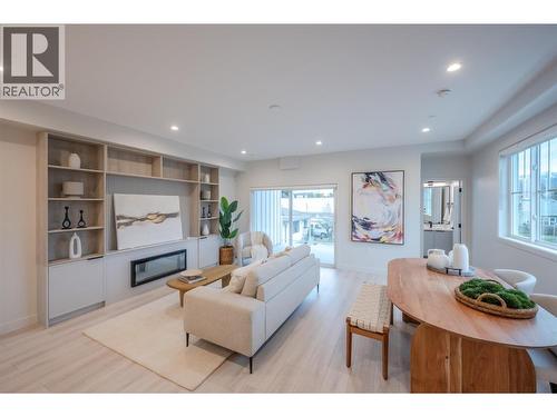 784 Argyle Street Unit# 106, Penticton, BC - Indoor Photo Showing Living Room With Fireplace