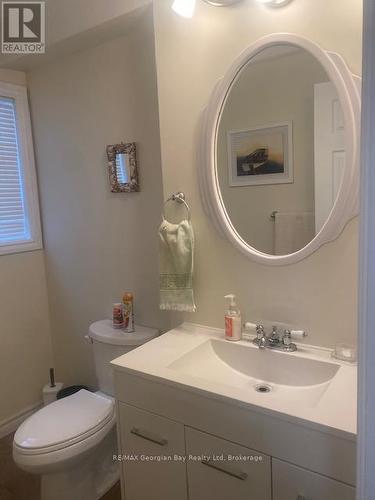 140 Wolfe Trail Nw, Tiny, ON - Indoor Photo Showing Bathroom