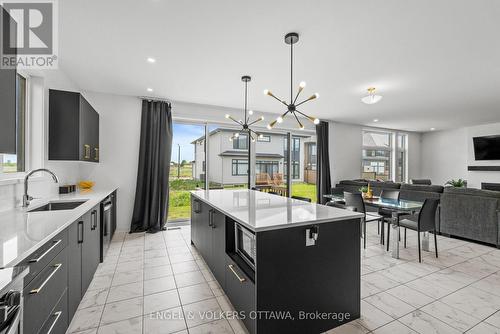 117 Orchestra Way, Ottawa, ON - Indoor Photo Showing Other Room