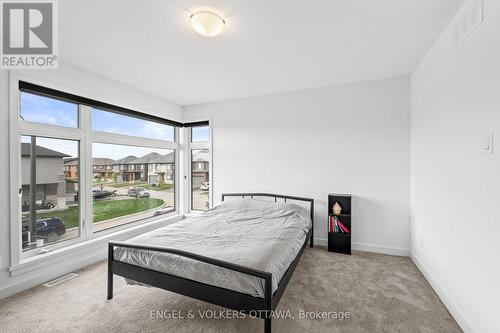 117 Orchestra Way, Ottawa, ON - Indoor Photo Showing Bedroom