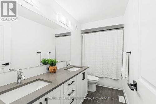 117 Orchestra Way, Ottawa, ON - Indoor Photo Showing Bathroom