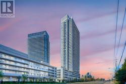 LPH3 - 2015 SHEPPARD AVENUE E  Toronto, ON M2J 0B3