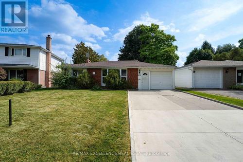 85 WATSON CRESCENT  Brampton, ON L6W 1E5