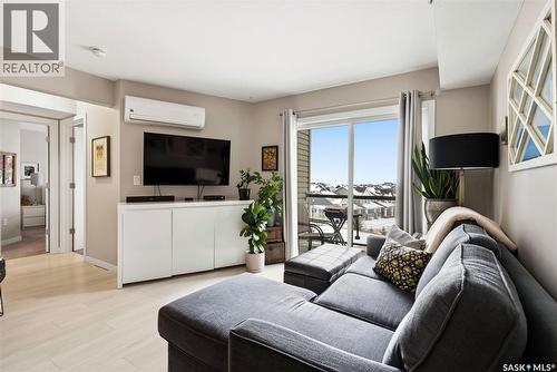 2418 5500 S Mitchinson Way S, Regina, SK - Indoor Photo Showing Living Room
