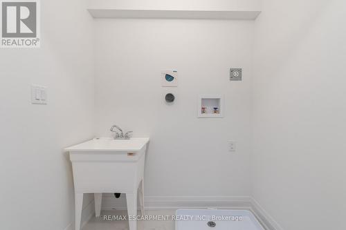 15 Raspberry Lane, Hamilton, ON - 