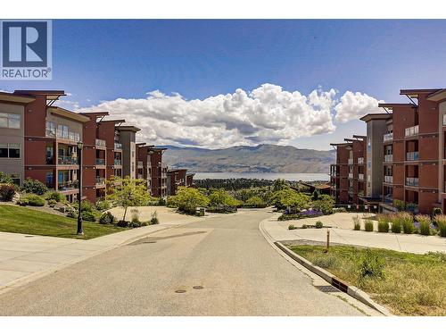 3220 Skyview Lane Unit# 202, West Kelowna, BC - Outdoor