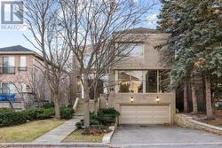 83 HILLMOUNT AVENUE  Toronto, ON M6B 1X5