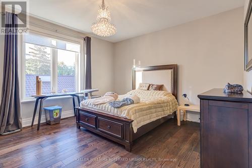 1487 Myron Drive, Mississauga, ON - Indoor Photo Showing Bedroom