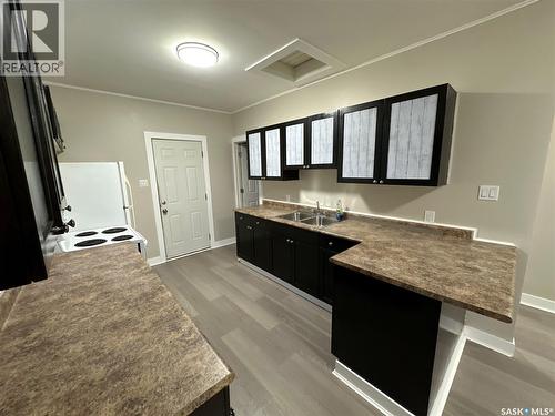 1416 Wascana Street, Regina, SK - Indoor