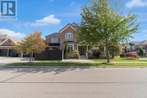 129 VIPOND WAY  Bradford West Gwillimbury, ON L3Z 0G7