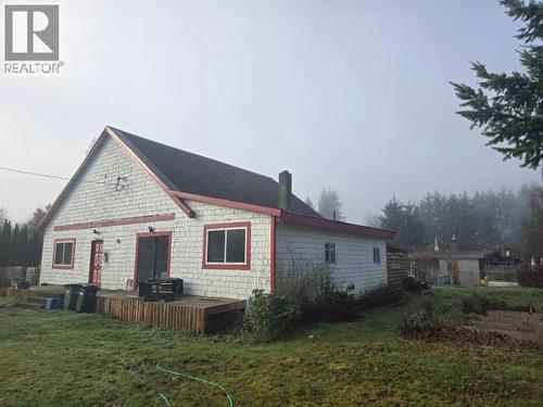 6479 Sutherland Ave, Powell River, BC - Outdoor
