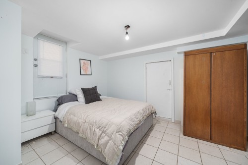 Chambre à coucher - 4684 Av. Hingston, Montréal (Côte-Des-Neiges/Notre-Dame-De-Grâce), QC - Indoor Photo Showing Bedroom