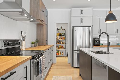 Cuisine - 65 Rue Des Trilles, La Conception, QC - Indoor Photo Showing Kitchen With Upgraded Kitchen