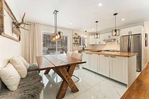 Salle à manger - 108 Rue Céline, Saint-Alphonse-De-Granby, QC - Indoor Photo Showing Kitchen